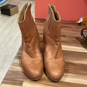 SALE 🔥🔥GUC Rag and Bone Newbury Bootie (9)